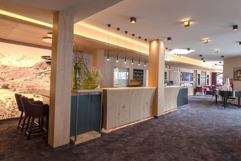 Alpinresort Stubaierhof ****S 富尔普梅斯 外观 照片