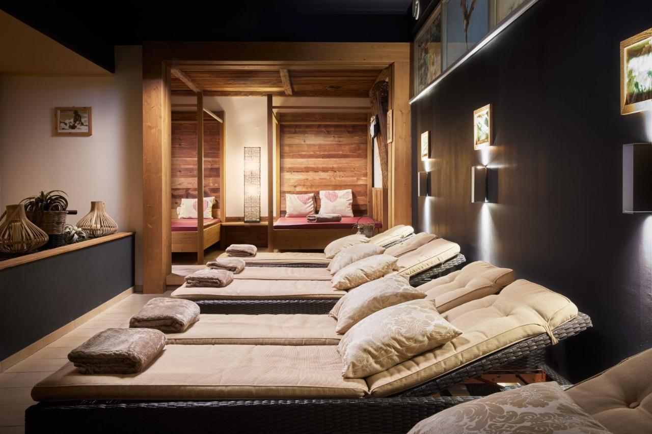 Alpinresort Stubaierhof ****S 富尔普梅斯 外观 照片