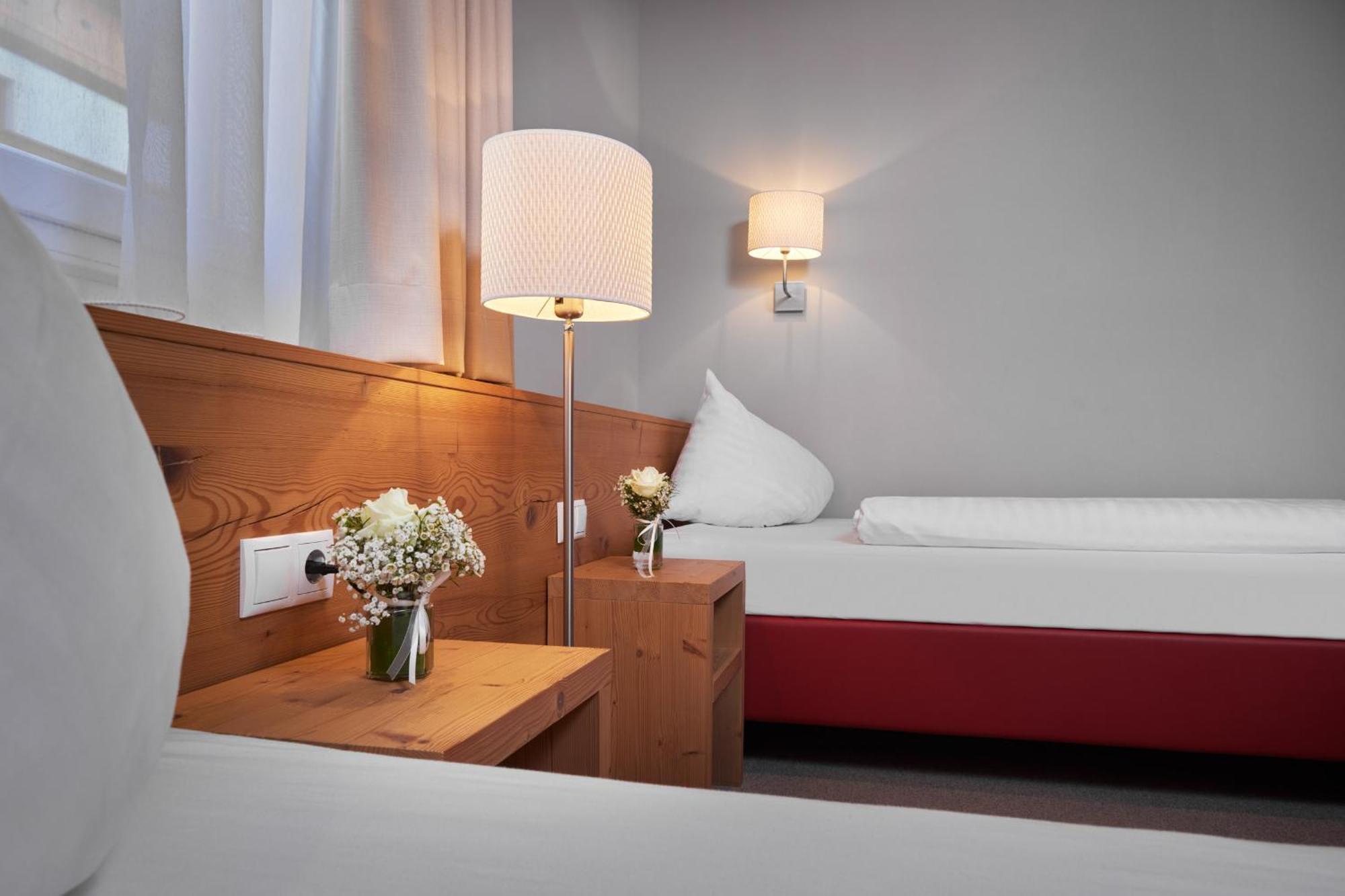 Alpinresort Stubaierhof ****S 富尔普梅斯 外观 照片