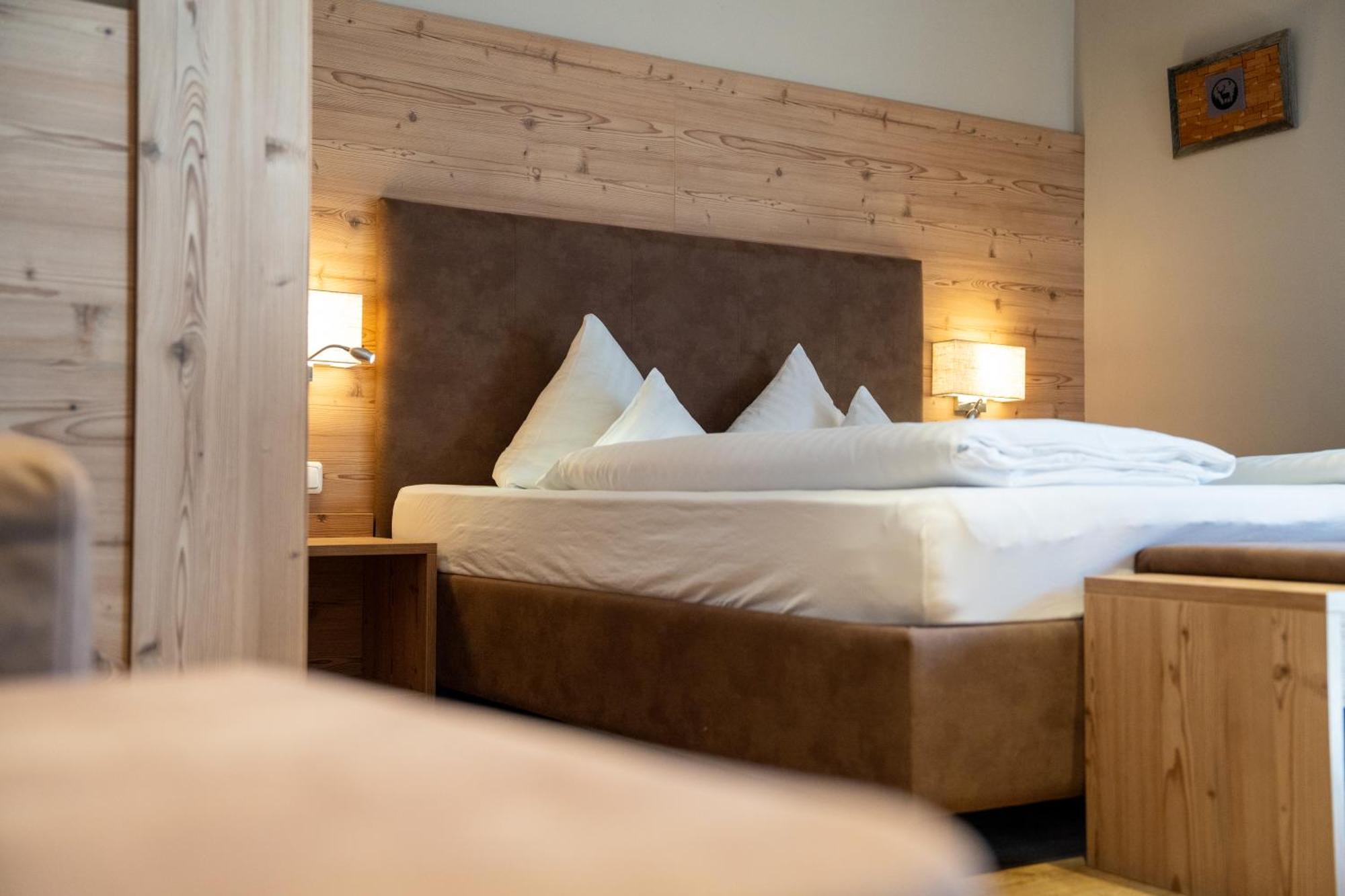 Alpinresort Stubaierhof ****S 富尔普梅斯 客房 照片