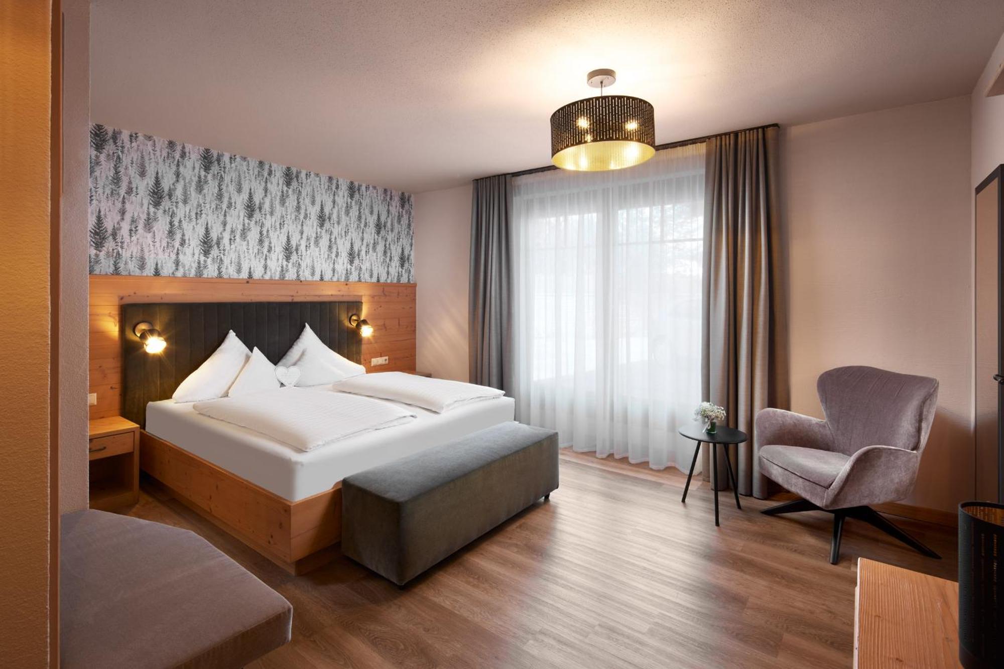 Alpinresort Stubaierhof ****S 富尔普梅斯 客房 照片